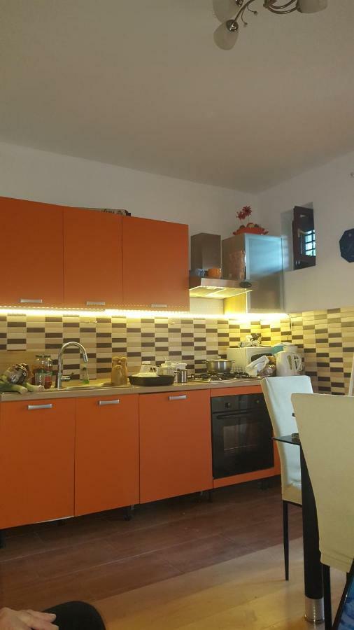 Vera Apartment Kampor Exterior photo